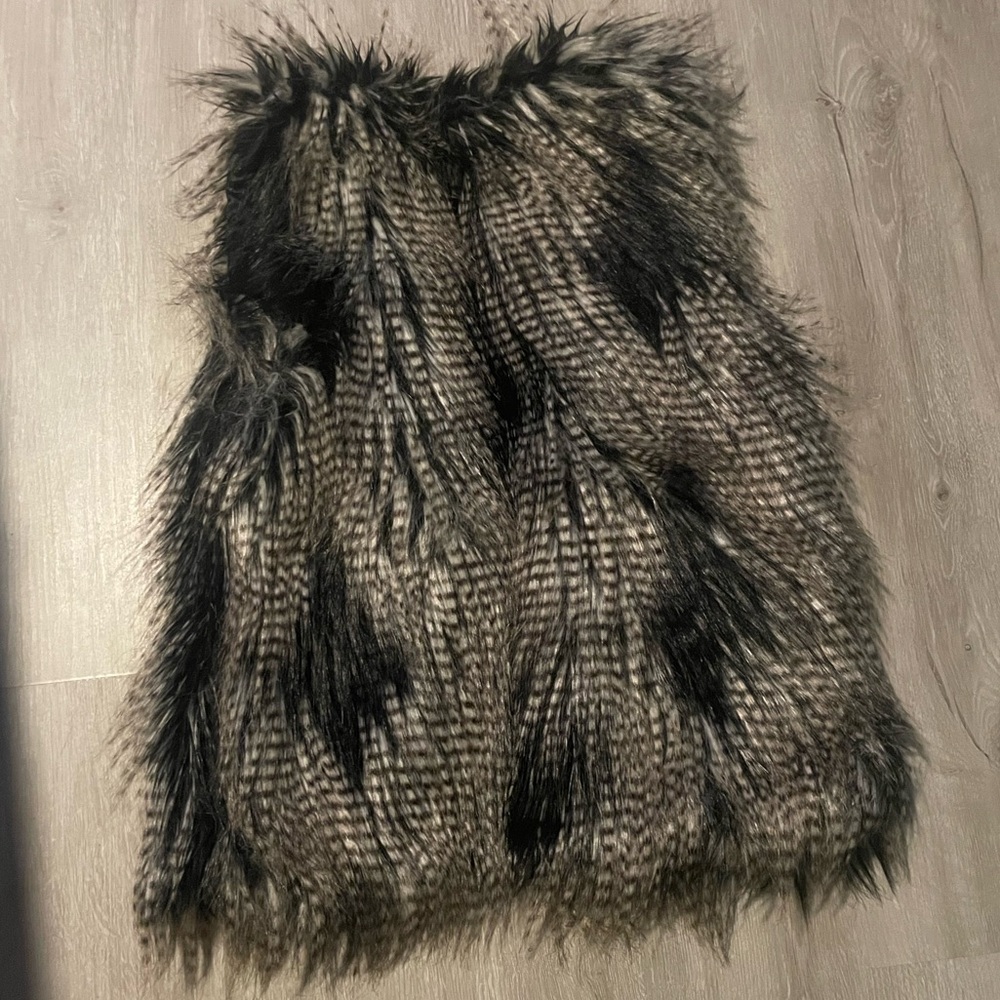 LANVIN H&M faux Fur Vest size S